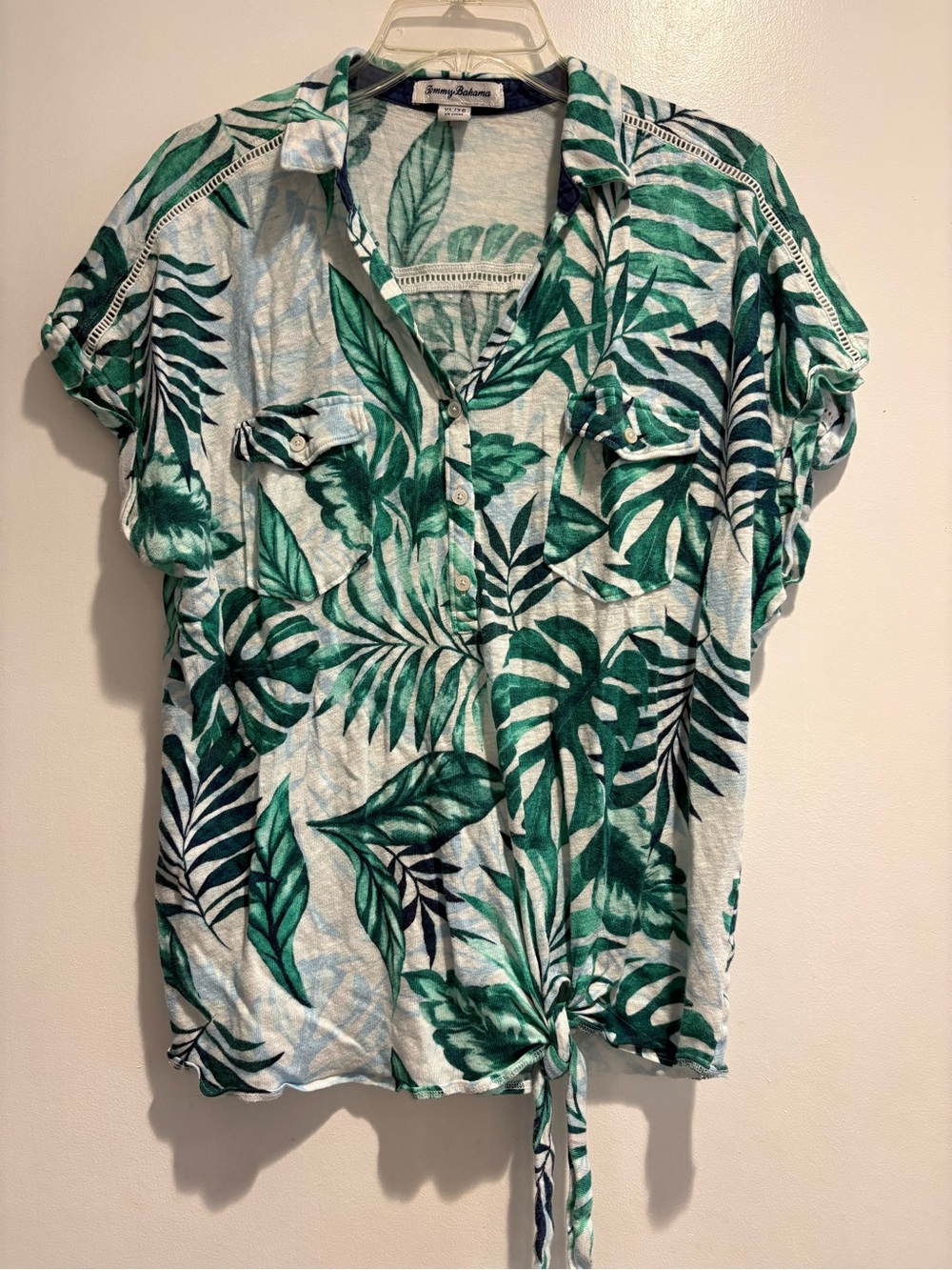 Tommy Bahama Green Leaf-Print Button Front Tie-Hem Shirt